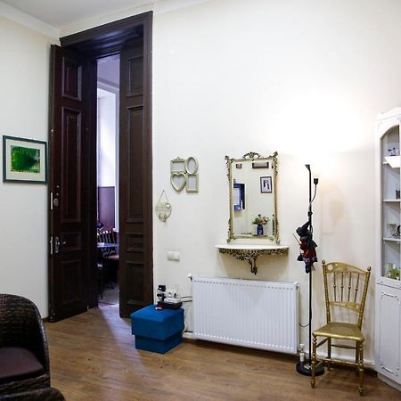 Apartment On Chubinashvili 30 Τυφλίδα Εξωτερικό φωτογραφία